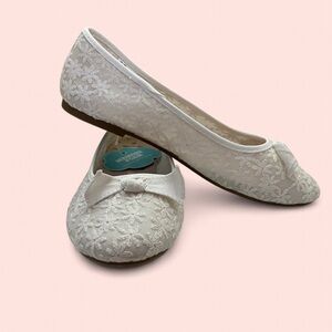 Girls Size 5 SO Clothing White Lace Tiffaney Ballet Slip On Shoes Sandals